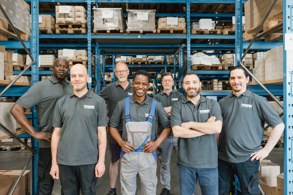 TITAN GmbH Logistikteam